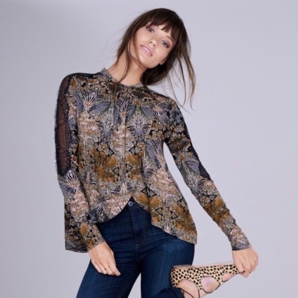 Free People New World Nouveau Jersey Lace Inset Top in Coal Combo - Picture 6 of 6